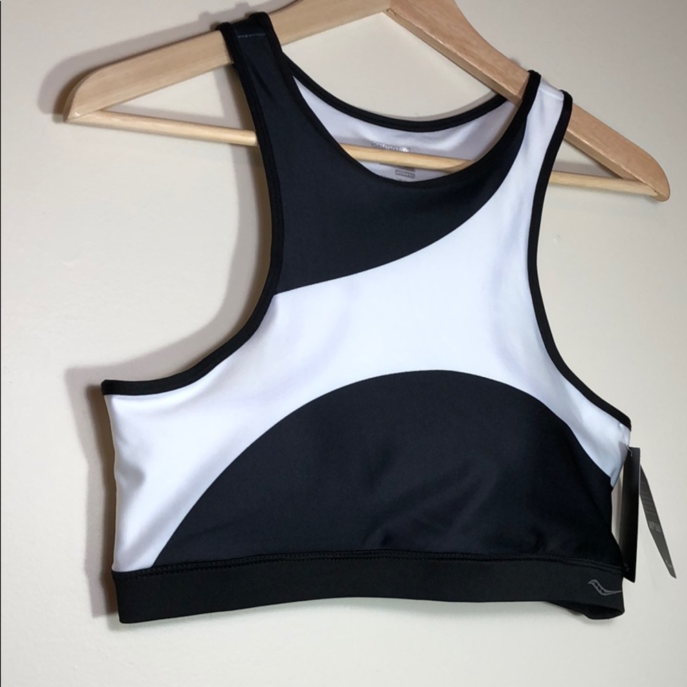 Saucony Sports Bra Size Large NWT